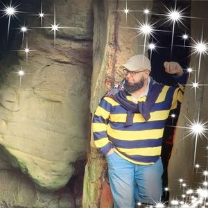 Meet your Posher, Naeem